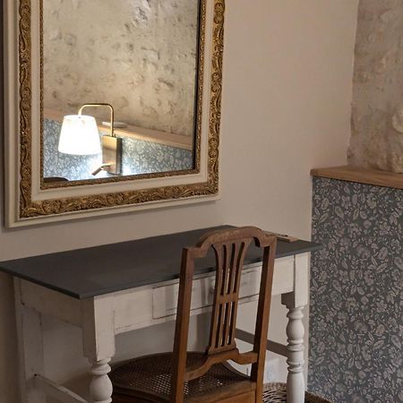 La Sourciere Beaugency Hotell Exteriör bild
