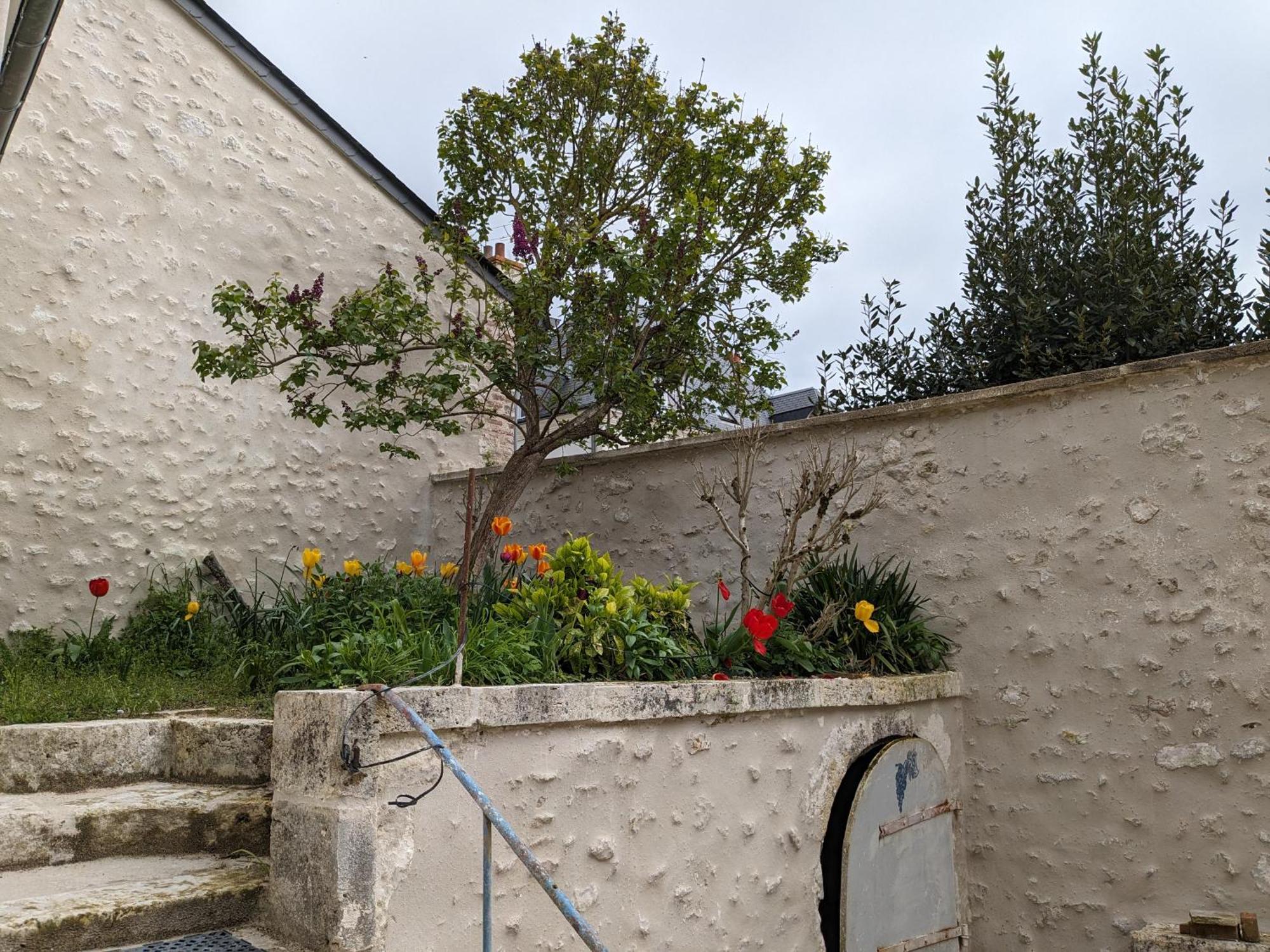 La Sourciere Beaugency Hotell Exteriör bild