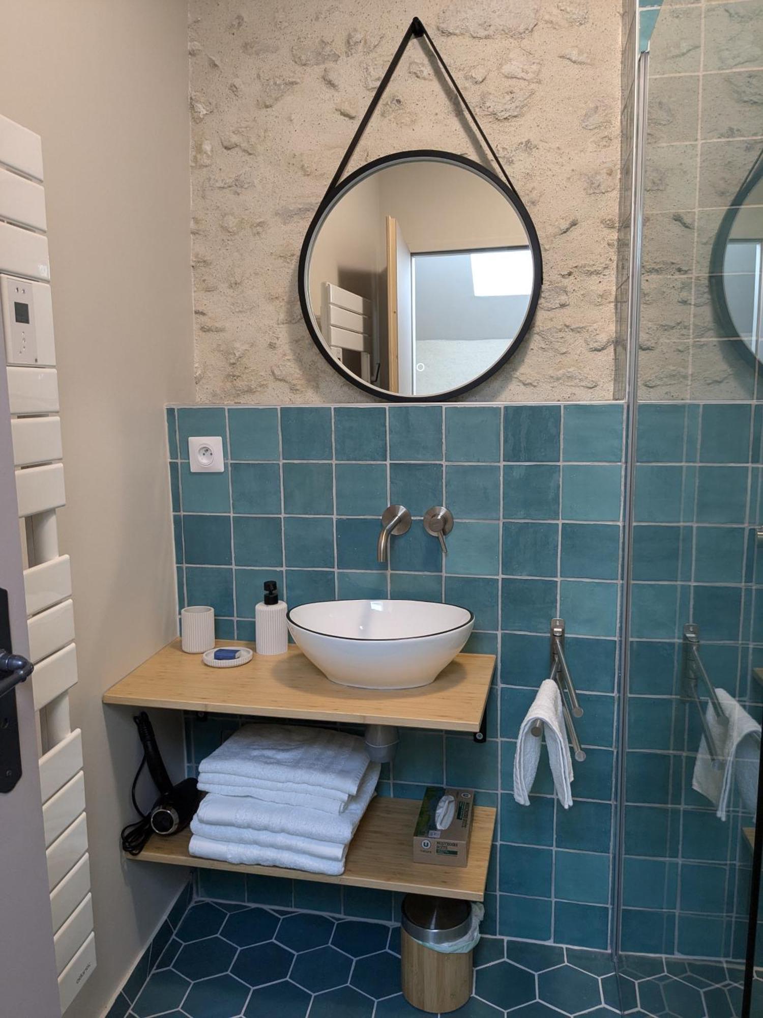 La Sourciere Beaugency Hotell Exteriör bild