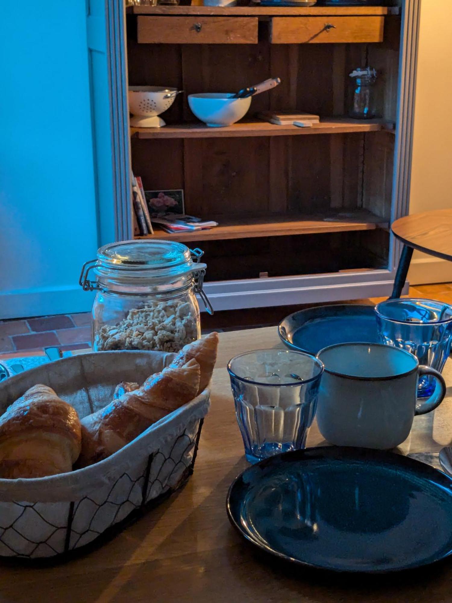La Sourciere Beaugency Hotell Exteriör bild