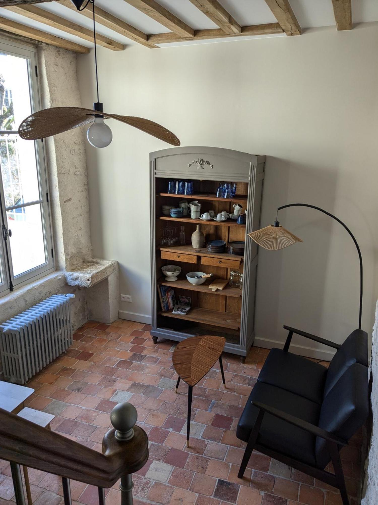La Sourciere Beaugency Hotell Exteriör bild